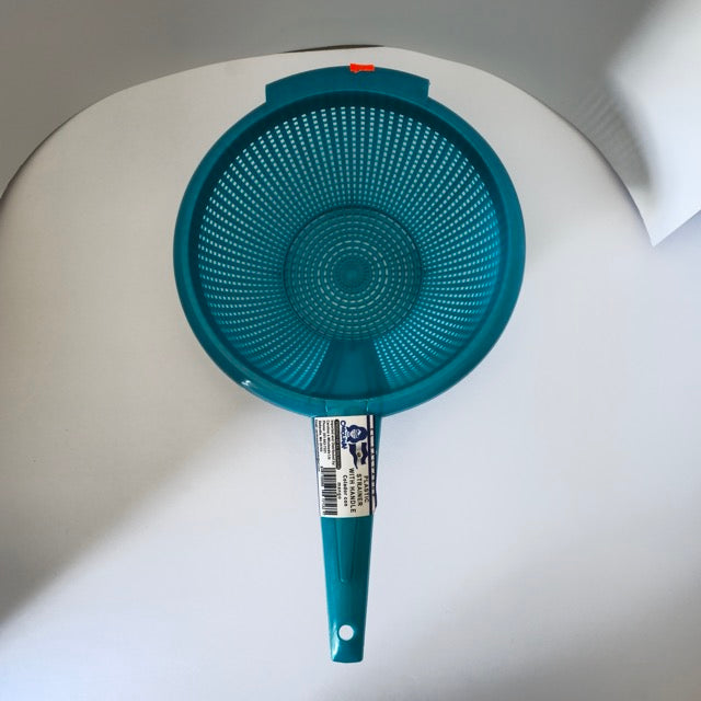 Colador Azul de Plastico
