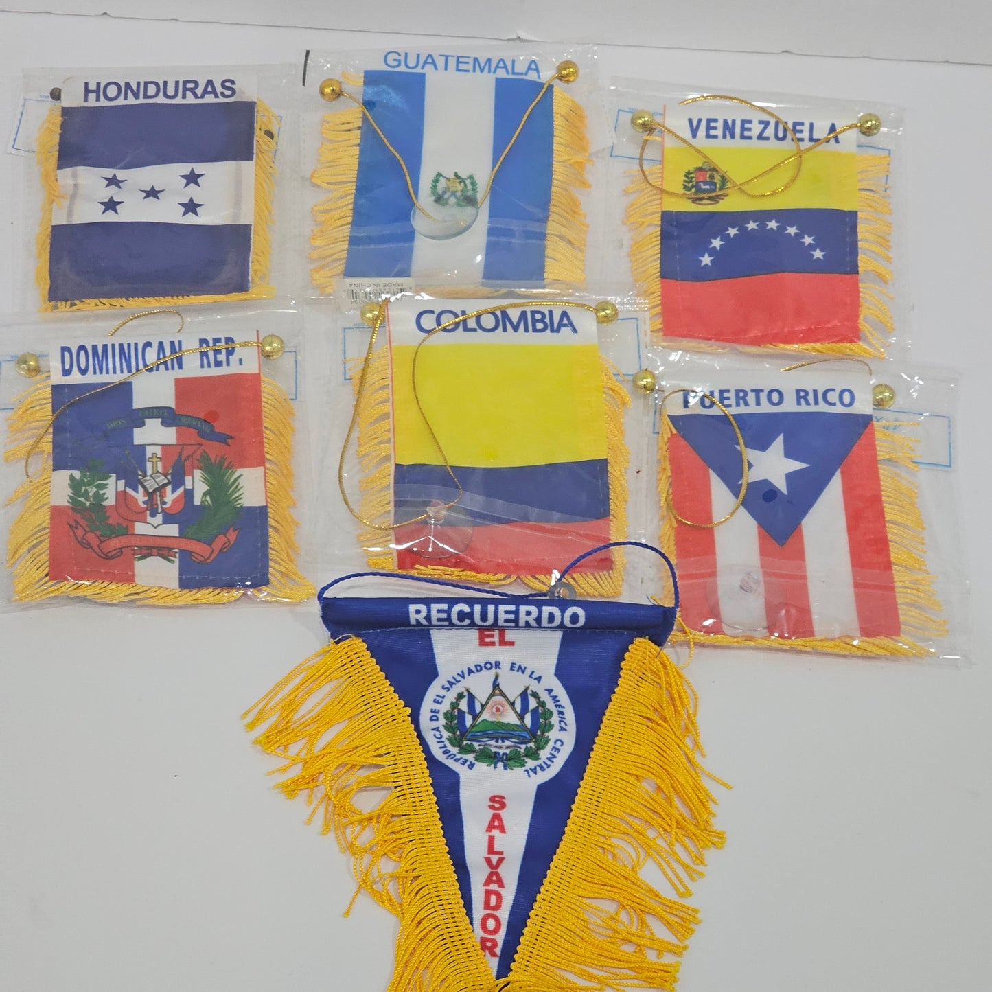 Banderines para el carro